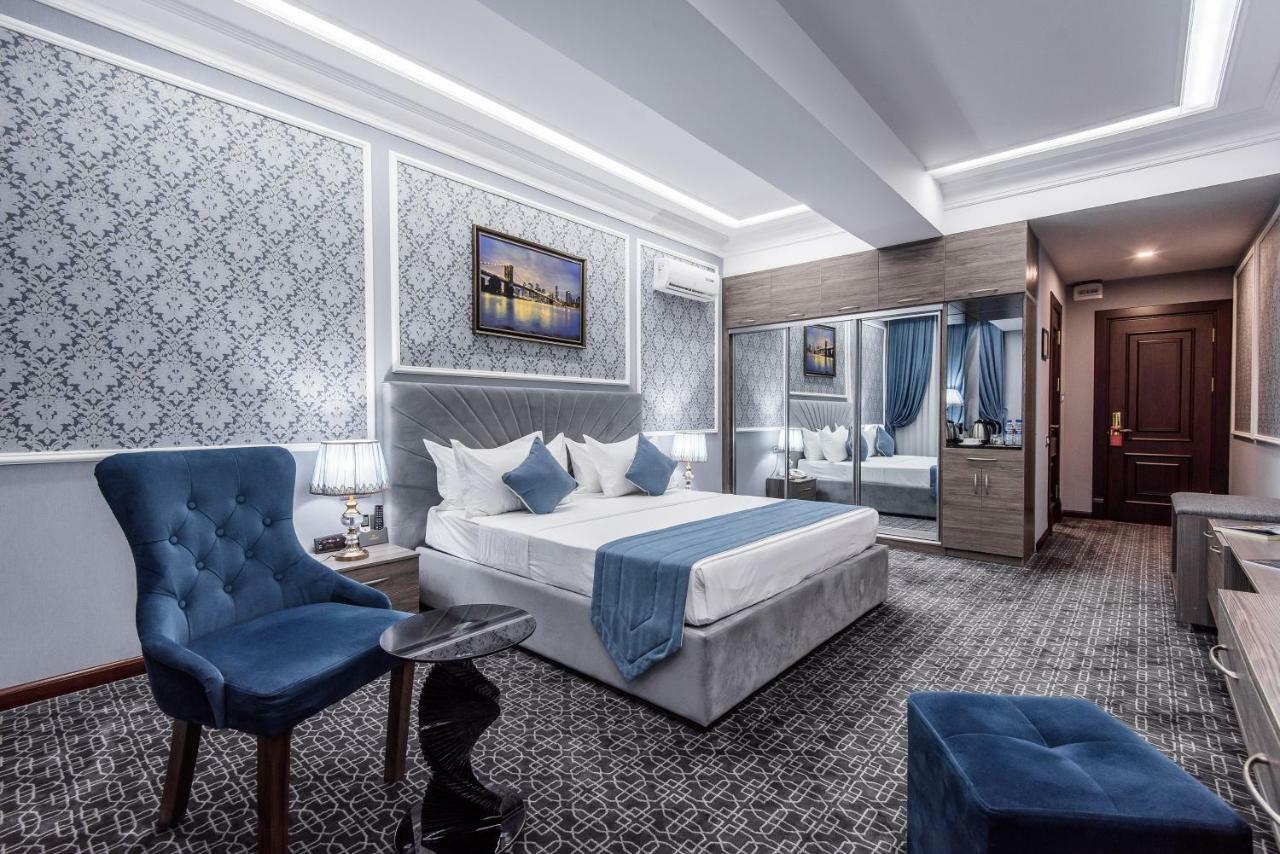 The Royal Mezbon Hotel & Spa Tashkent Exterior photo