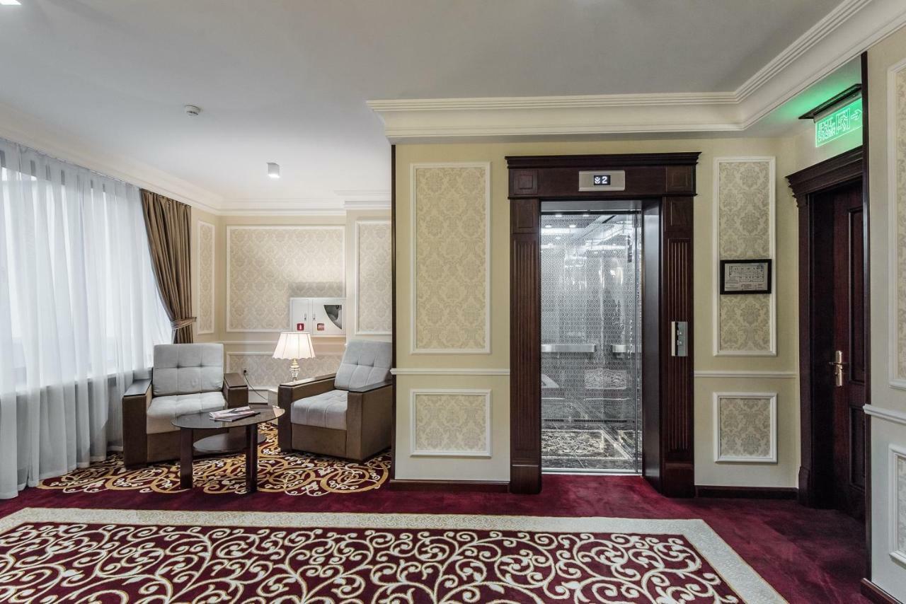 The Royal Mezbon Hotel & Spa Tashkent Exterior photo